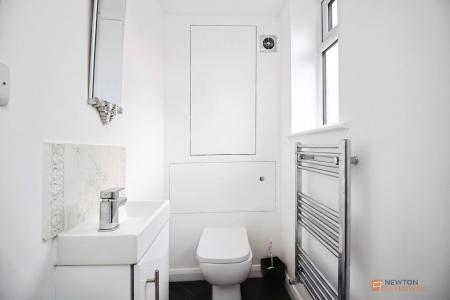 3 bedroom Semi-detached house for sale in Ratby Lane, Leicester Forest East, LE3