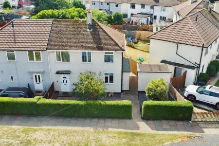 3 bedroom Semi-detached house for sale in Kay Road, Leicester, LE3