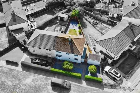 3 bedroom Semi-detached house for sale in Kay Road, Leicester, LE3