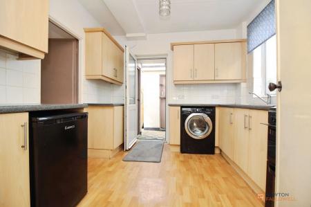 3 bedroom Semi-detached house for sale in Kay Road, Leicester, LE3