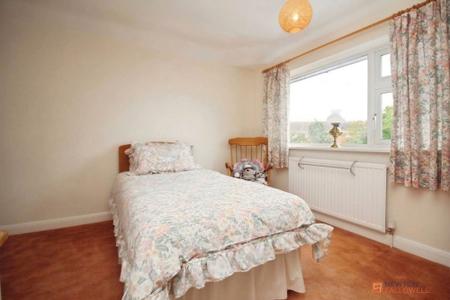 2 bedroom Semi-detached house for sale in The Osiers, Leicester, LE3