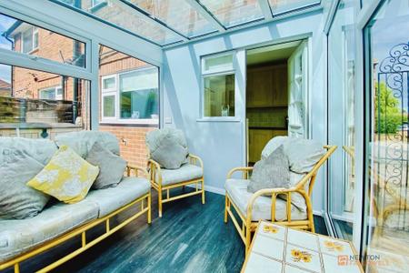2 bedroom Semi-detached house for sale in The Osiers, Leicester, LE3