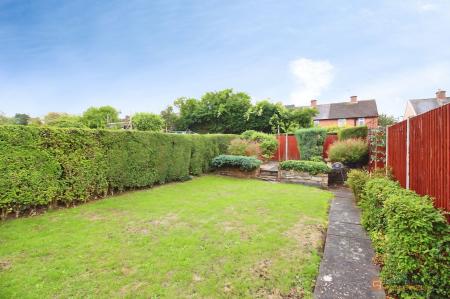 3 bedroom Terraced House for sale in Winton Avenue, Leicester, LE3