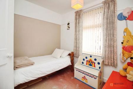 3 bedroom Terraced House for sale in Winton Avenue, Leicester, LE3