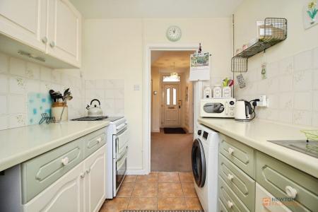 3 bedroom Terraced House for sale in Winton Avenue, Leicester, LE3