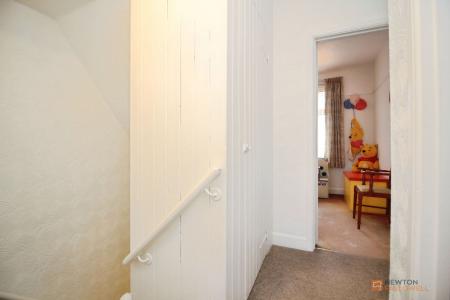 3 bedroom Terraced House for sale in Winton Avenue, Leicester, LE3