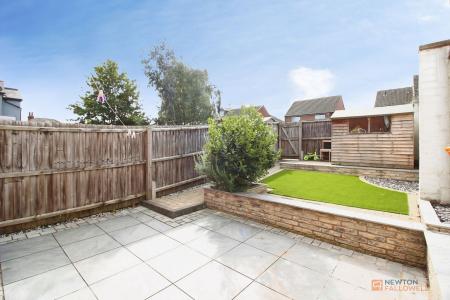 2 bedroom End of terrace house for sale in New Street, Earl Shilton, LE9