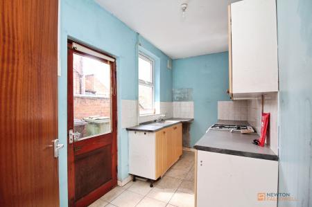 2 bedroom Terraced House for sale in Marshall Street, Leicester, LE3