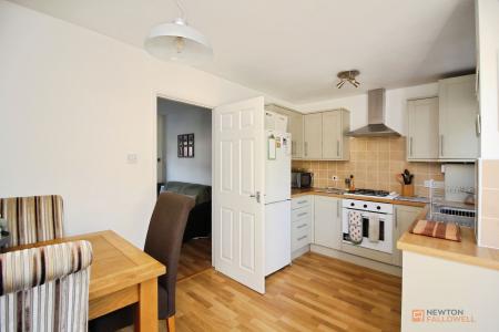 2 bedroom Semi-detached house for sale in Ryder Road, Leicester, LE3