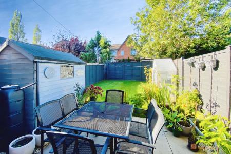 2 bedroom Semi-detached house for sale in Ryder Road, Leicester, LE3