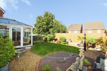4 bedroom Detached house for sale in Jewsbury Way, Thorpe Astley, LE3