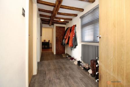6 bedroom Link detached house for sale in Main Street, Newbold Verdon, LE9