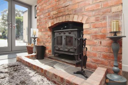 6 bedroom Link detached house for sale in Main Street, Newbold Verdon, LE9