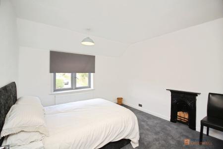 6 bedroom Link detached house for sale in Main Street, Newbold Verdon, LE9