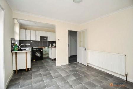 3 bedroom Semi-detached house for sale in Winstanley Drive, Leicester, LE3