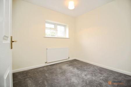 3 bedroom Terraced House for sale in Hereford Close, Barwell, LE9