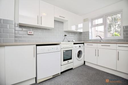 3 bedroom Terraced House for sale in Hereford Close, Barwell, LE9