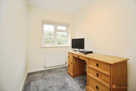 3 bedroom Terraced House for sale in Hereford Close, Barwell, LE9