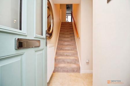 4 bedroom Detached house for sale in Kestrel Close, Leicester Forest East, LE3