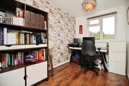 4 bedroom Detached house for sale in Kestrel Close, Leicester Forest East, LE3