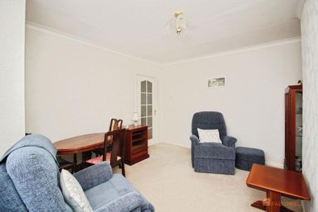 3 bedroom Semi-detached house for sale in Wardens Walk, Leicester Forest East, LE3
