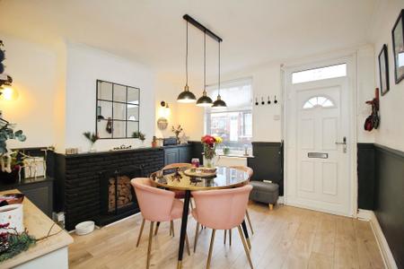 2 bedroom Terraced House for sale in Shilton Road, Barwell, LE9