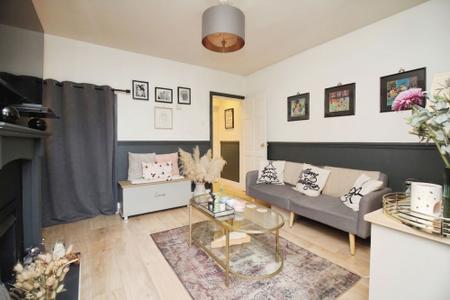 2 bedroom Terraced House for sale in Shilton Road, Barwell, LE9