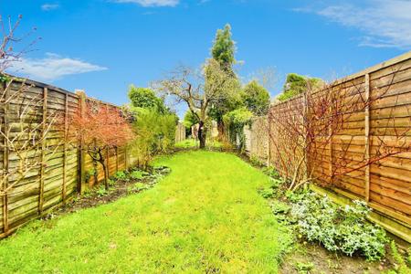 2 bedroom Terraced House for sale in Shilton Road, Barwell, LE9