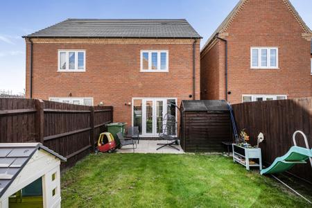 2 bedroom Semi-detached house for sale in Inver Road, Lubbesthorpe, LE19