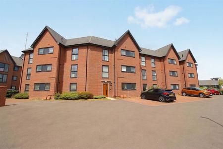 3 bedroom Flat for sale in Tay Road, Lubbesthorpe, LE19
