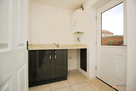 4 bedroom Detached house for sale in Willow Road, Leicester Forest East, LE3