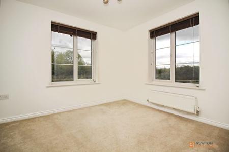 4 bedroom Detached house for sale in Willow Road, Leicester Forest East, LE3