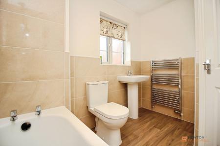 4 bedroom Detached house for sale in Willow Road, Leicester Forest East, LE3