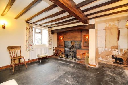 4 bedroom Cottage for sale in Main Street, Newbold Verdon, LE9