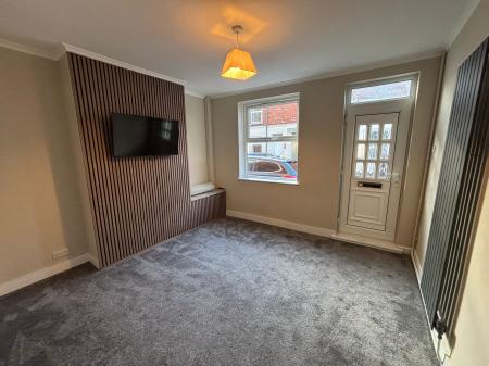 2 bedroom Terraced House for sale in Albany Street, Lincoln, LN1