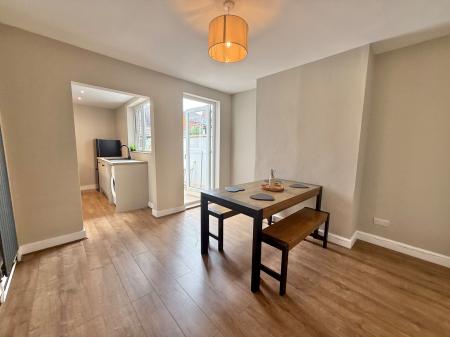 2 bedroom Terraced House for sale in Albany Street, Lincoln, LN1