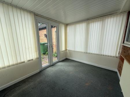 2 bedroom Detached bungalow for sale in Aldergrove Crescent, Lincoln, LN6