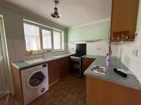 2 bedroom Detached bungalow for sale in Aldergrove Crescent, Lincoln, LN6