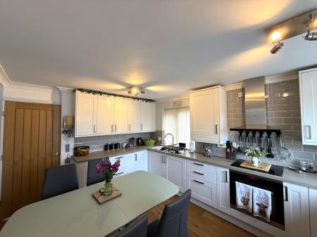 3 bedroom Detached bungalow for sale in Ashtree Avenue, Nettleham, LN2