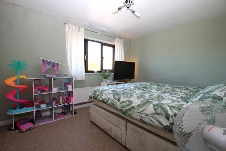 3 bedroom Semi-detached house for sale in Barley Close, Metheringham, LN4