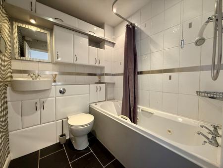 2 bedroom Terraced House for sale in Blenheim Road, Lincoln, LN1