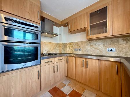 2 bedroom Terraced House for sale in Blenheim Road, Lincoln, LN1