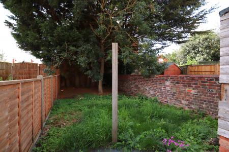 5 bedroom Terraced House for sale in Boultham Avenue, Lincoln, LN5