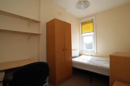 5 bedroom Terraced House for sale in Boultham Avenue, Lincoln, LN5