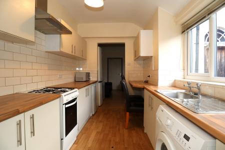 5 bedroom Terraced House for sale in Boultham Avenue, Lincoln, LN5