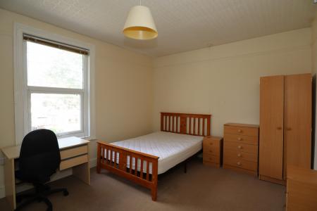 5 bedroom Terraced House for sale in Boultham Avenue, Lincoln, LN5