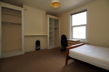 5 bedroom Terraced House for sale in Boultham Avenue, Lincoln, LN5