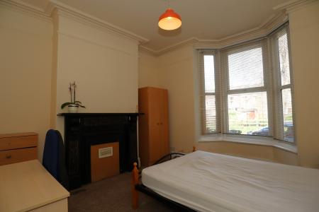 5 bedroom Terraced House for sale in Boultham Avenue, Lincoln, LN5