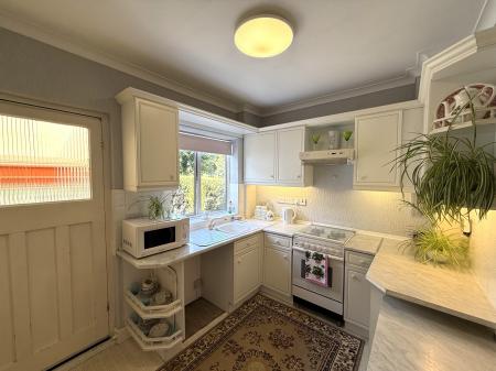 3 bedroom Semi-detached house for sale in Bunkers Hill, Lincoln, LN2