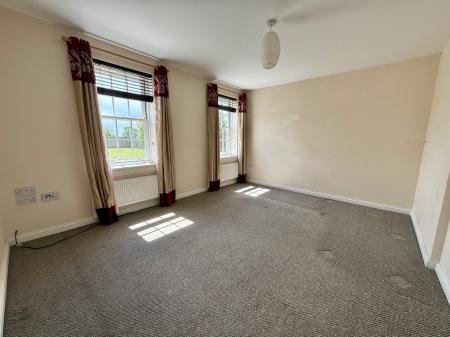 3 bedroom Town house for sale in Carpenters Close, Wragby, LN8